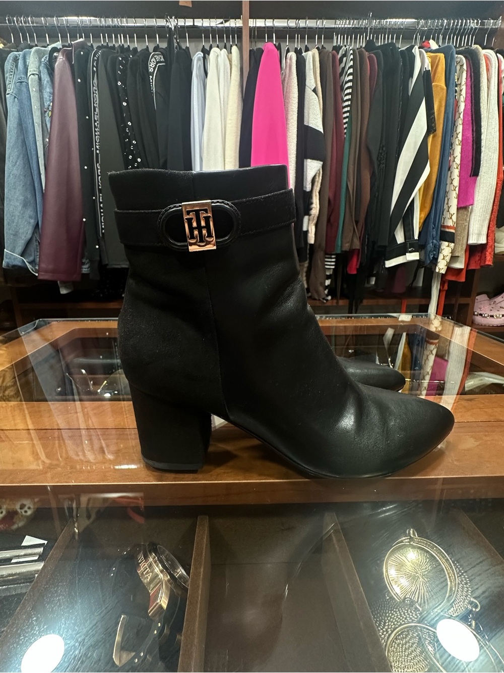 Tommy Hilfiger Black Leather Ankle Boots with Gold Logo Accent